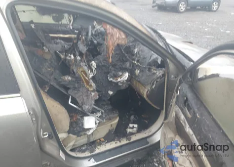 2014 Subaru Outback 2.5I z USA, uszkodzony, nr VIN 4S4BRBAC6E3300372